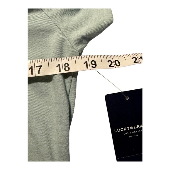 NEW Lucky Brand‎ Graphic Tee Eagle Roses Studded Details T-Shirt Medium NWT - Picture 5 of 8